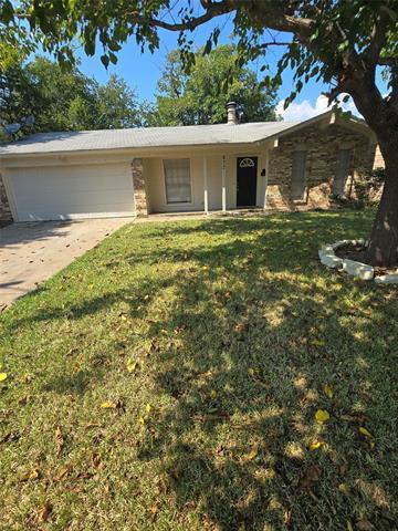 Primary Photo - 877 Lexington Dr