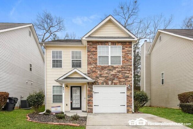 Building Photo - Beautiful Two Story in South Fulton