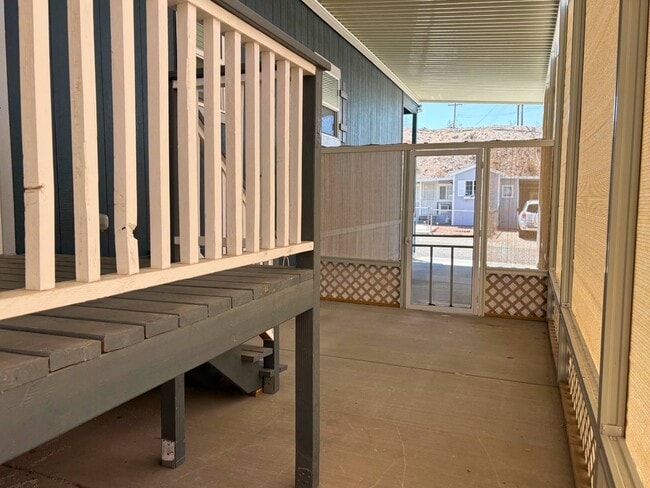 Building Photo - 350 Lee Ave