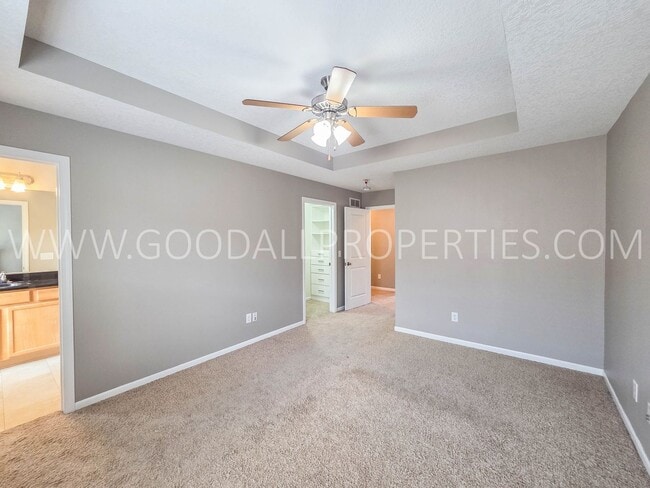 Building Photo - 9140 Greenspire Dr