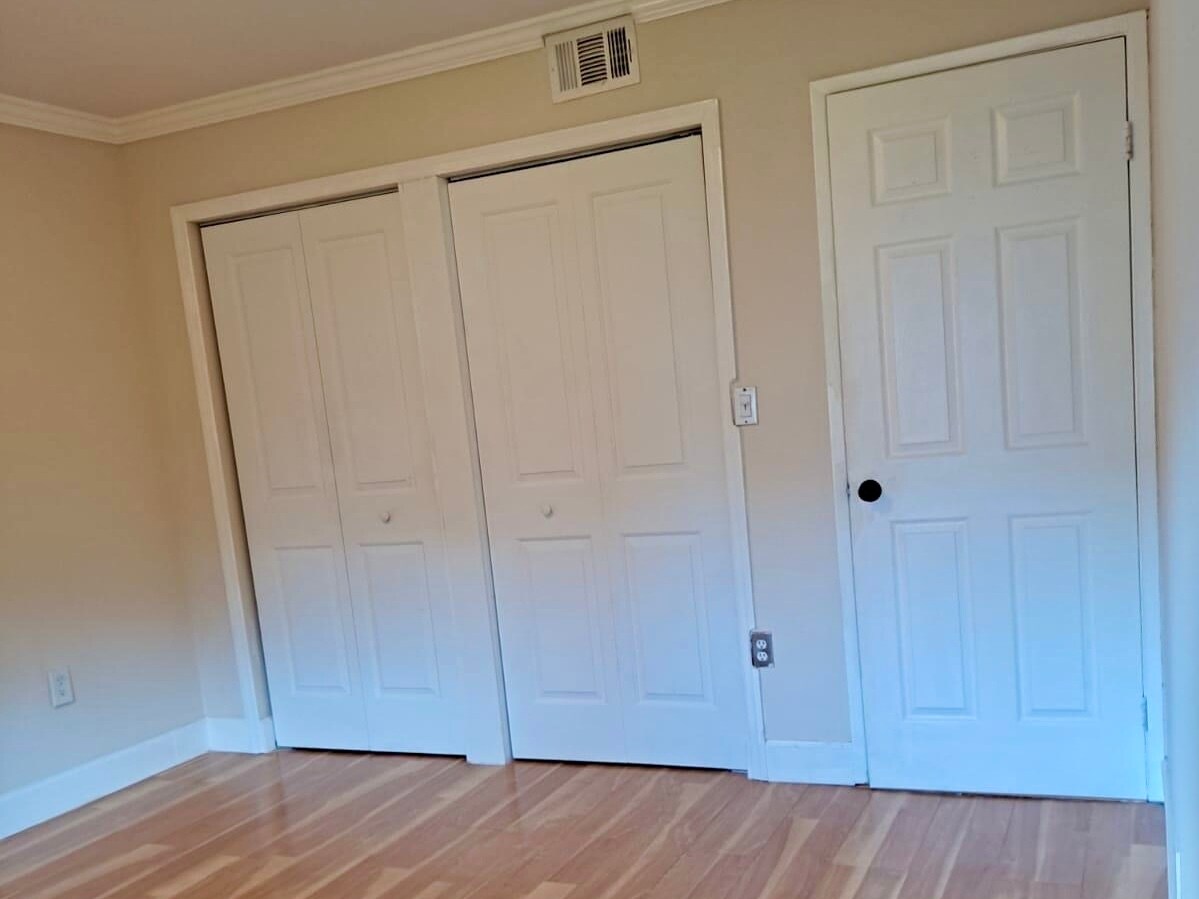 Building Photo - 4635 NW 97th Pl