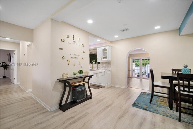 Building Photo - 951 NW 148th St