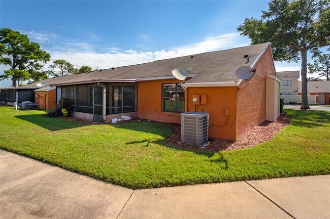 Building Photo - 85 Silver Park Cir