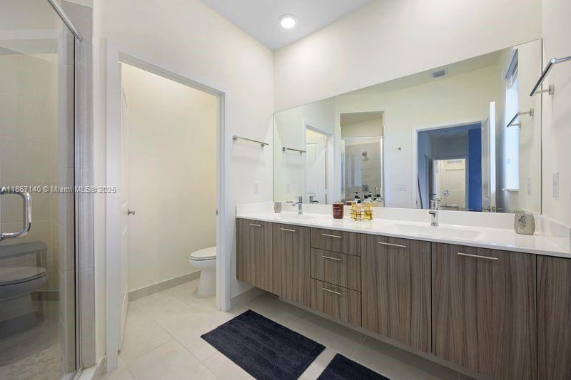 Building Photo - 4712 NW 83rd Ave