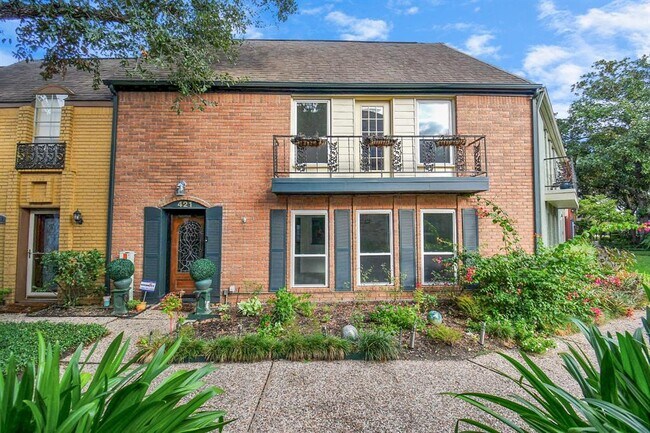 Primary Photo - 11525 Burdine St