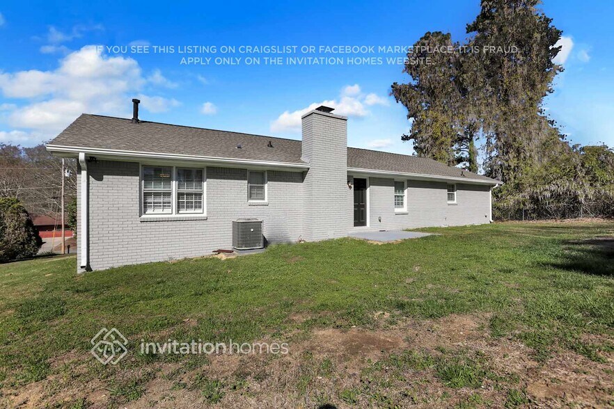 Building Photo - 2686 Turner Valley Cir SW