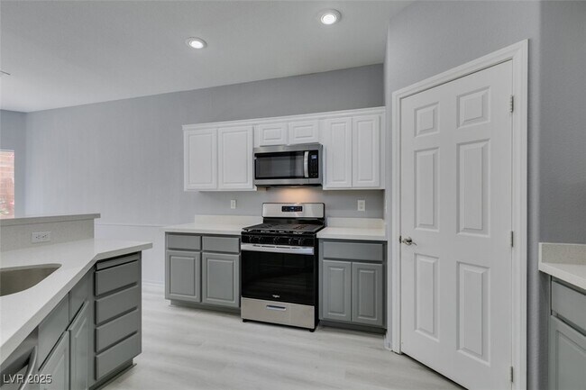 Building Photo - 803 Binbrook Dr