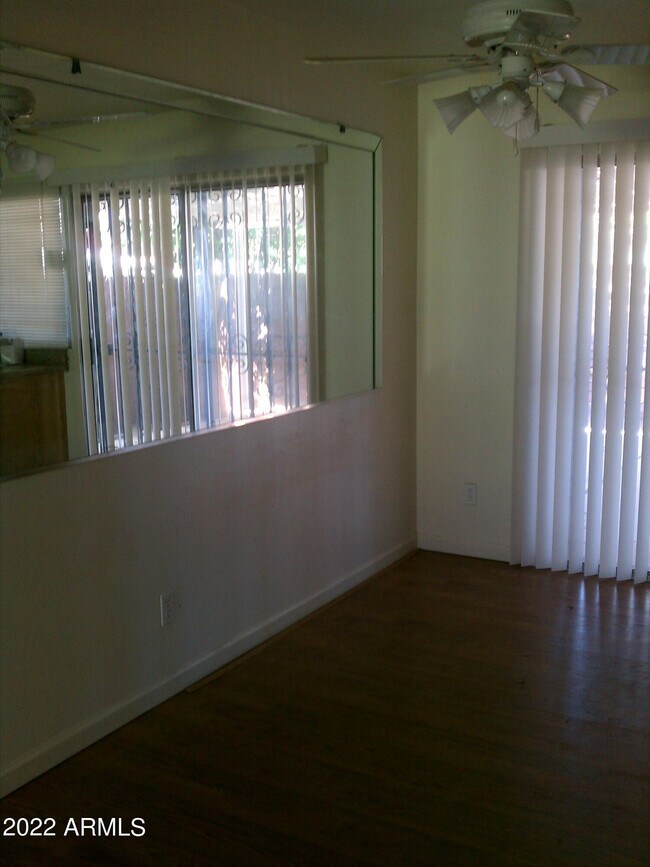 Building Photo - 4701 N 26th Ln