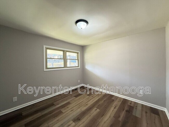 Building Photo - 4573 Tricia Dr