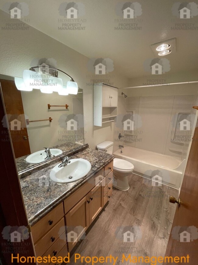 Building Photo - Celebrate the new year with 1/2 off one months rent!