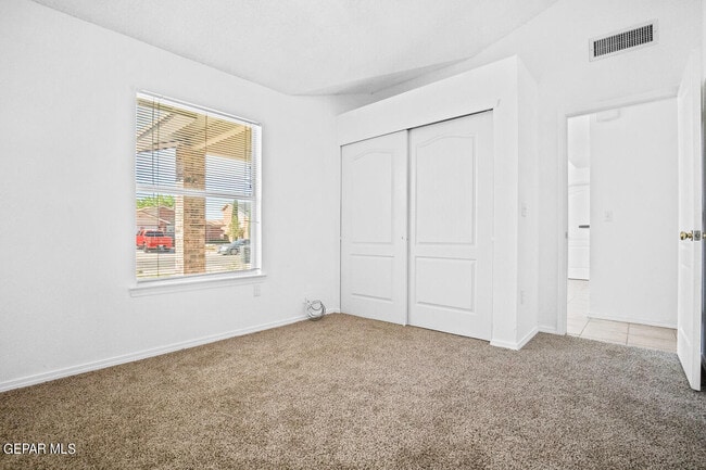 Building Photo - 14553 Desierto Bello Ave