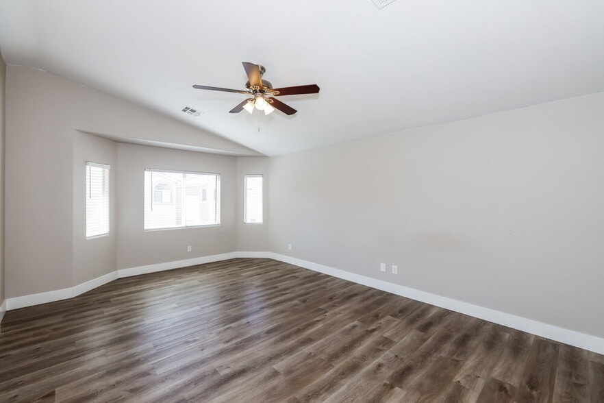 Building Photo - 1743 Dark Wolf Ave