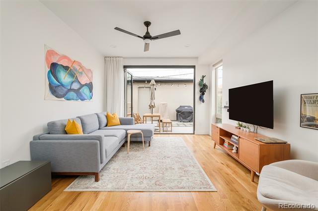 Building Photo - 1569 Utica St