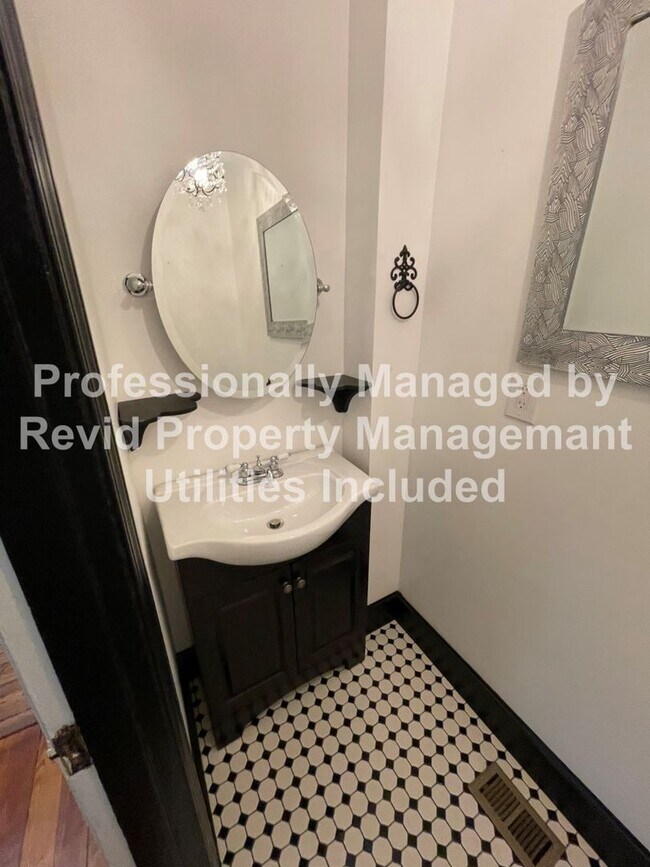 Building Photo - 1287 Harbert Ave