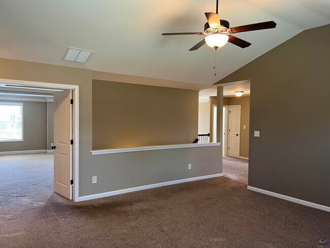 Building Photo - 104 Jared Court