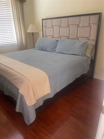 Building Photo - 6197 Caladium Rd