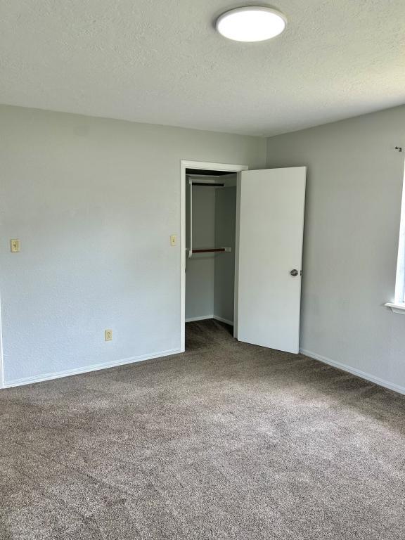 Building Photo - 424 N Webb Ave