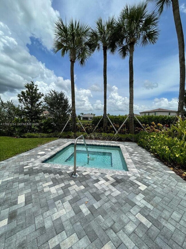 Building Photo - 3265 Dunning Dr