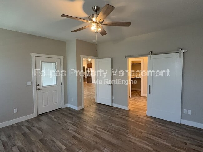 Building Photo - 679 Eadin Ln