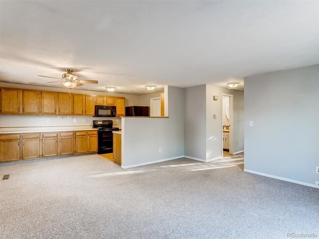 Building Photo - 9298 Gray Ct