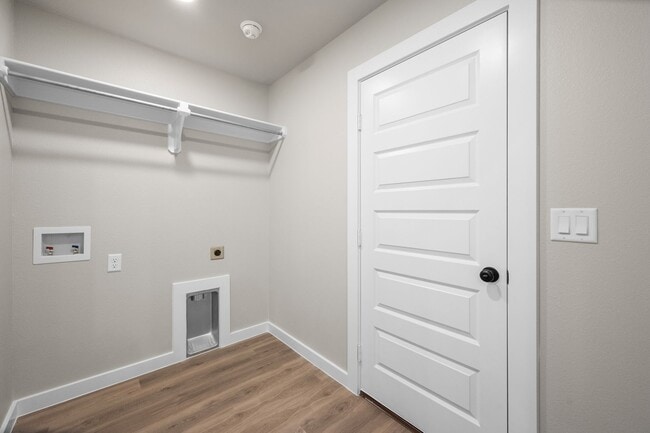 Building Photo - Bell Farms Home Available August