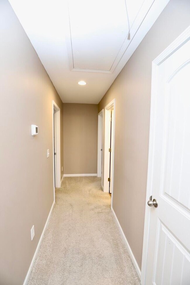 Building Photo - 500 Kittiwake Ln