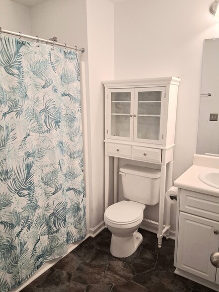 Building Photo - 1731 Elizabeth St