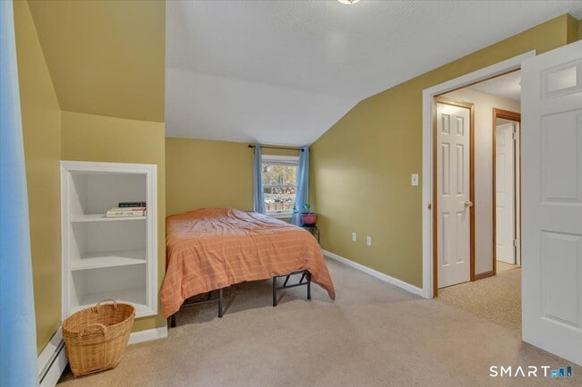 Building Photo - 102 Wetherell St