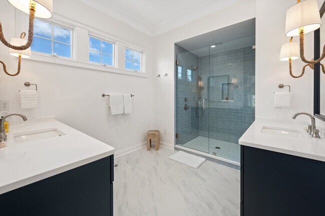 Building Photo - 3167 Luvan Blvd