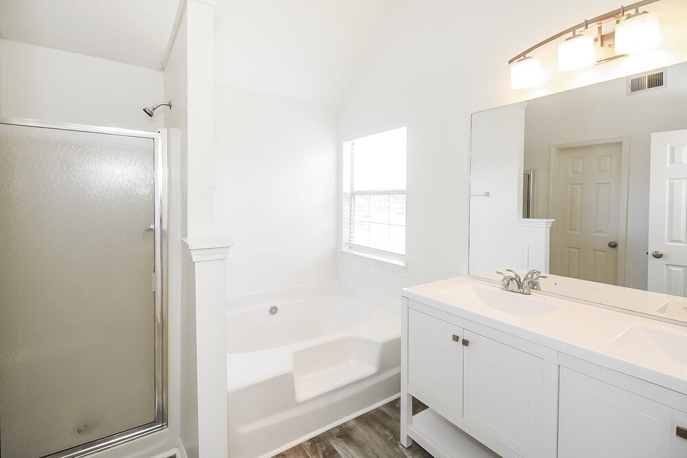 Building Photo - 1306 Pebble Beach Ln