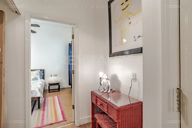 Building Photo - 163 State St