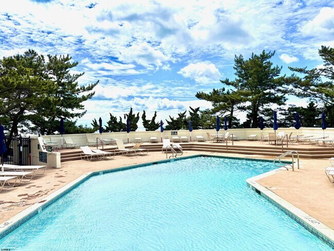 Building Photo - 3851 Boardwalk