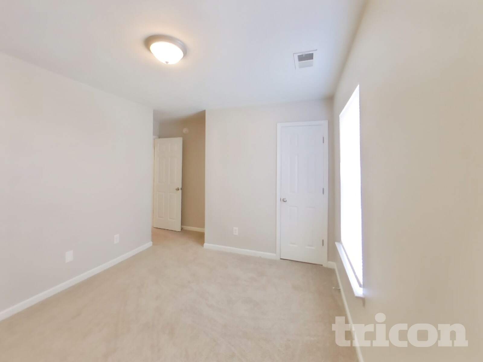 Building Photo - 123 Bruin Dr