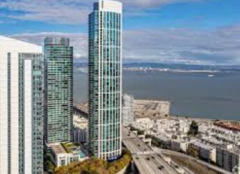 Building Photo - 425 1st St