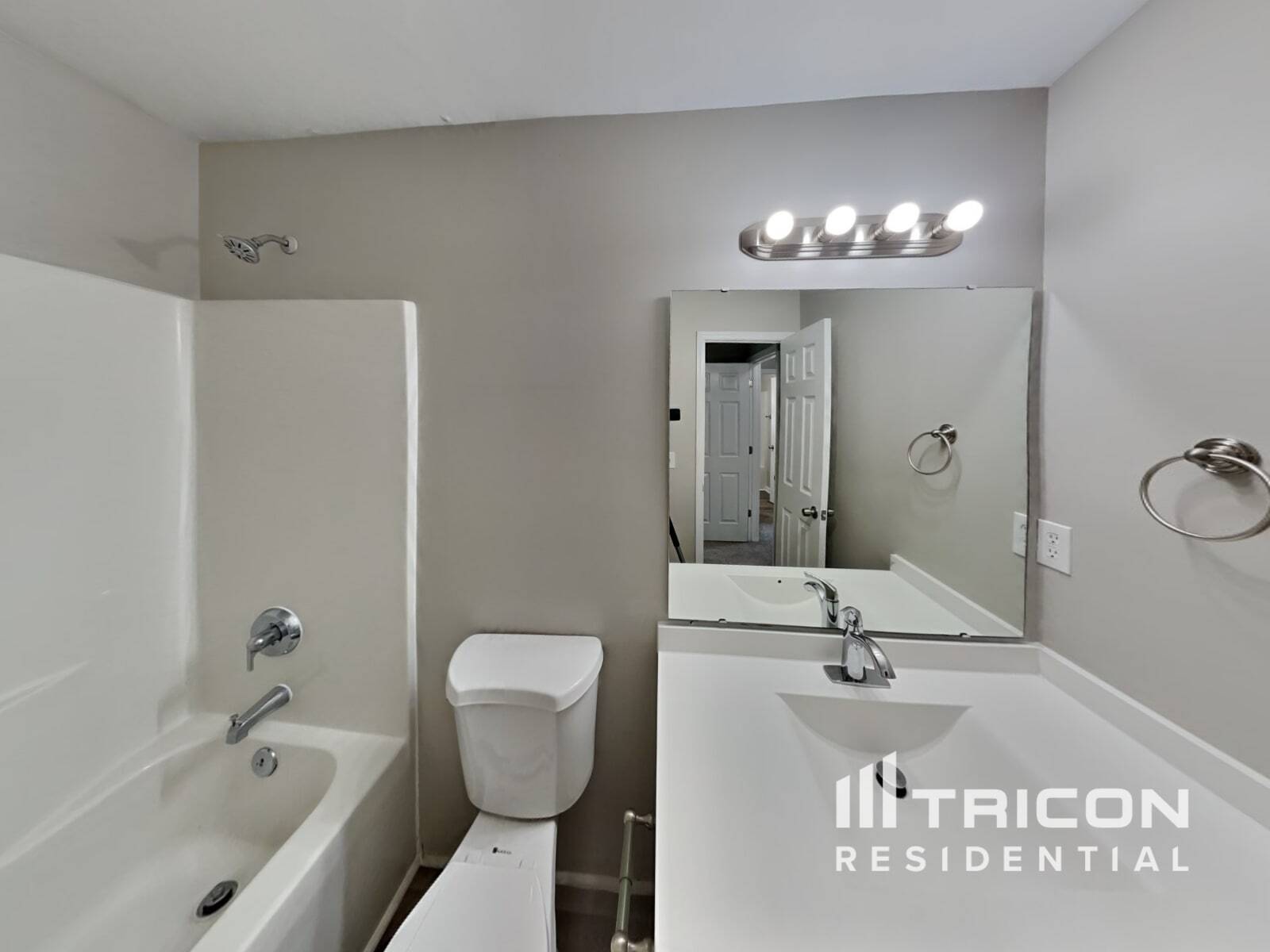 Building Photo - 1521 Clover Ridge Ct