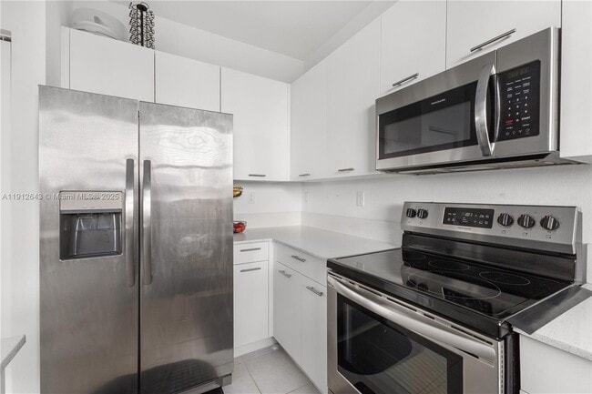 Building Photo - 12150 NW 23rd Ct