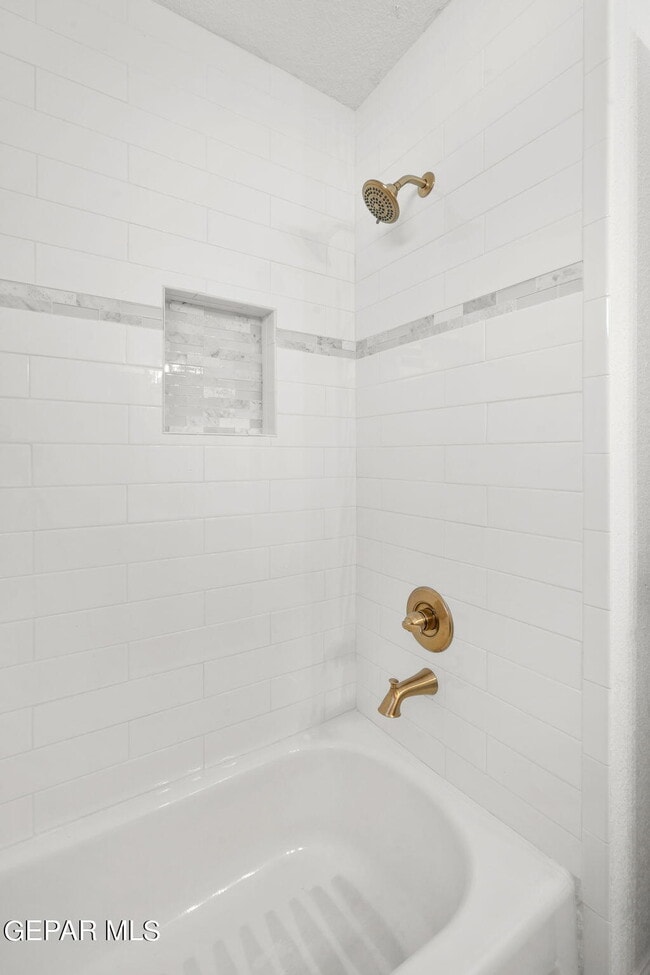 Building Photo - 11309 Loma Linda Cir