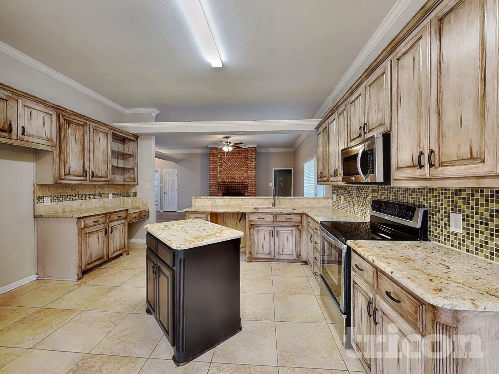 Building Photo - 709 W Park Dr