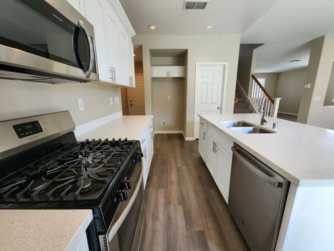 Building Photo - 4502 Crabapple Ct