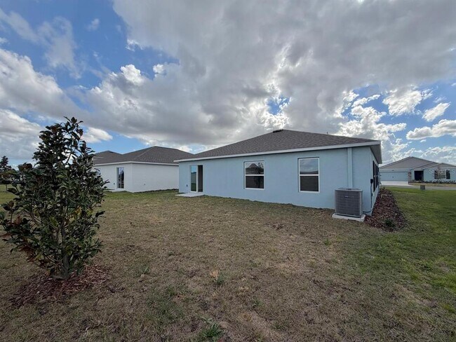 Building Photo - 4746 Katrina Dr