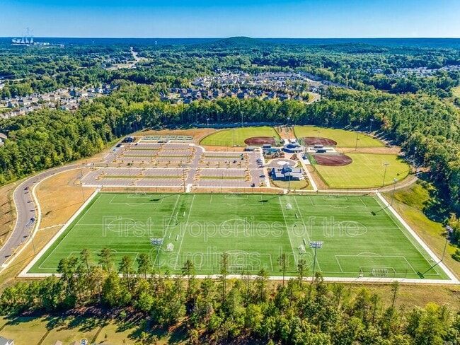 Building Photo - 1245 Pebble Grove Dr