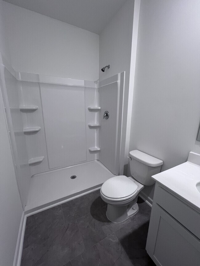 Building Photo - 6092 Knickerbocker Street