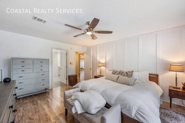 Building Photo - 130 Shipwreck Rd