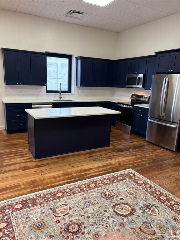 Building Photo - 105 E Main St