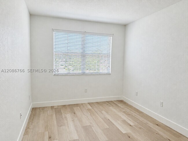 Building Photo - 11034 NW 86th Terrace