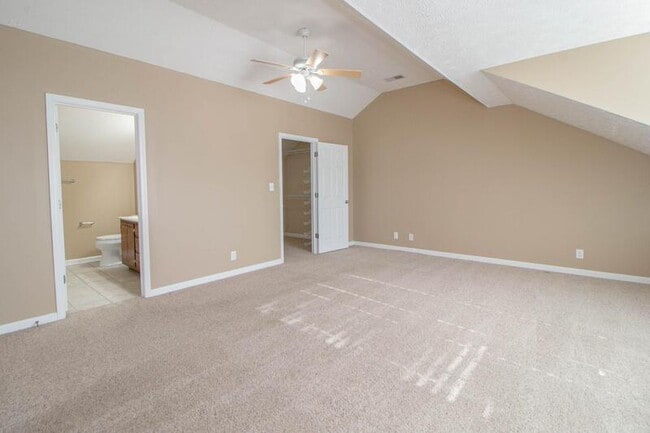 Building Photo - 1449 Mutual Dr