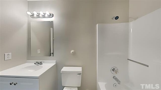 Building Photo - **Cozy Updated Bungalow near Downtown Durh...