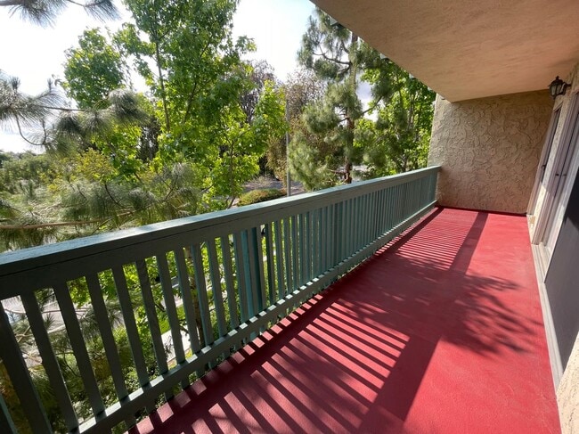 Building Photo - 412 N Bellflower Blvd