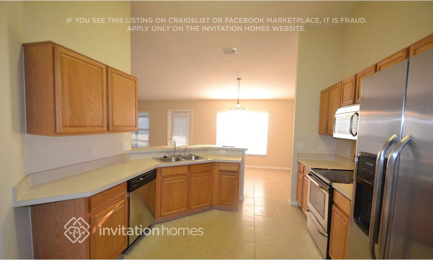 Building Photo - 222 Traditions Dr