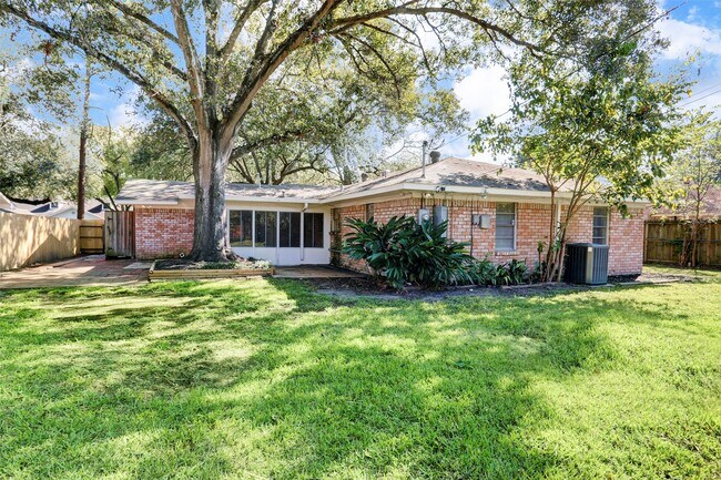 Building Photo - 3611 Galway Ln